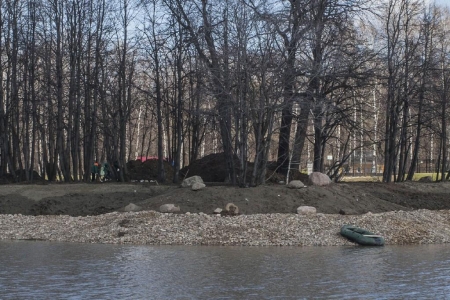 ����� � ���